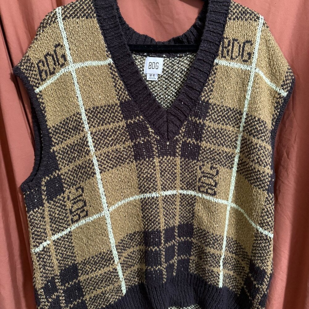 BDG Oversized Sweater Vest Argyle